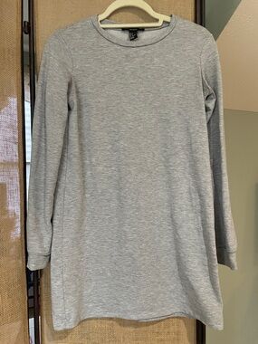 Forever 21 Heather Gray Crewneck Pullover